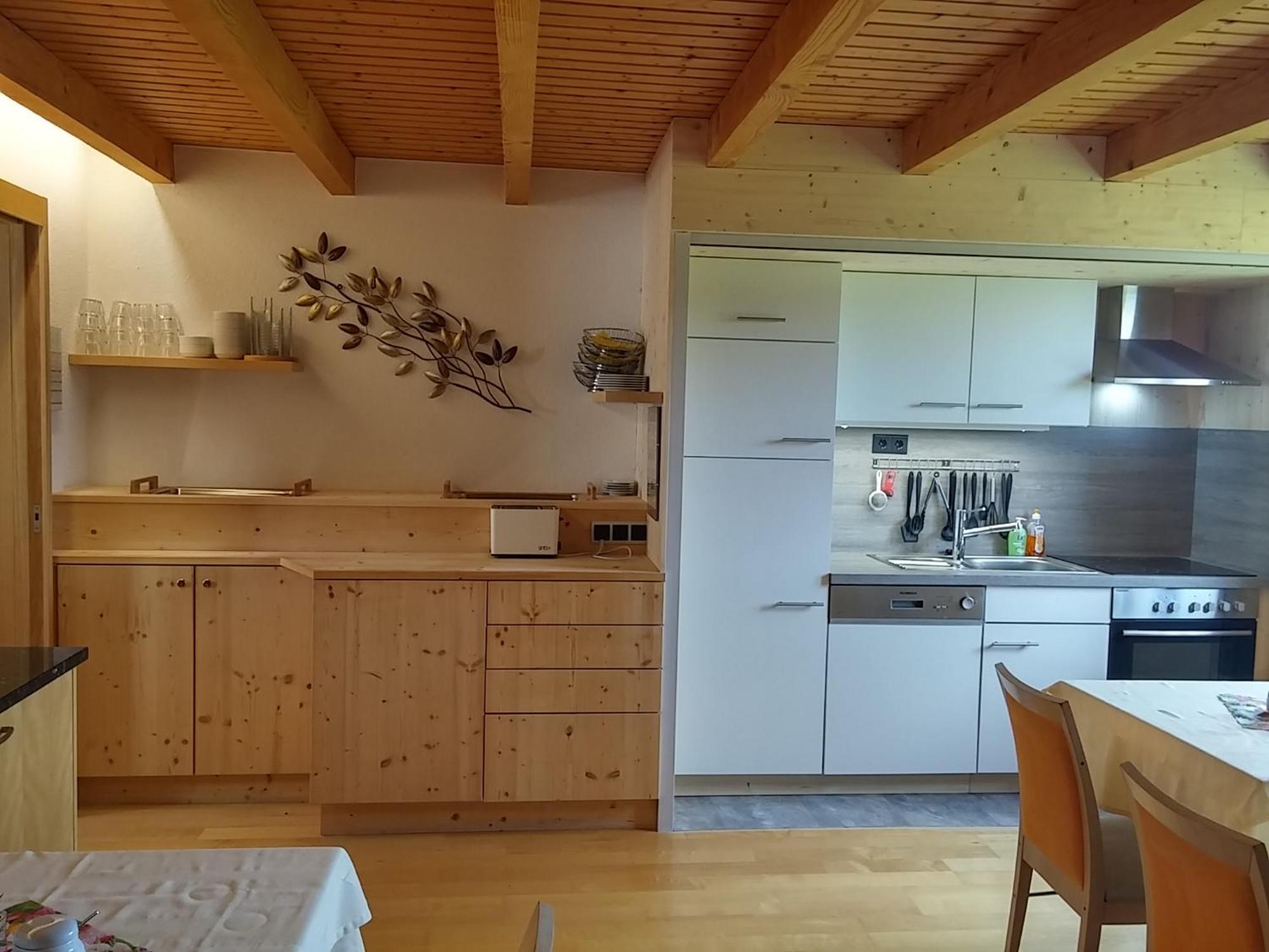 Ferienwohnungen Pension Sonnblick كرومباخ المظهر الخارجي الصورة